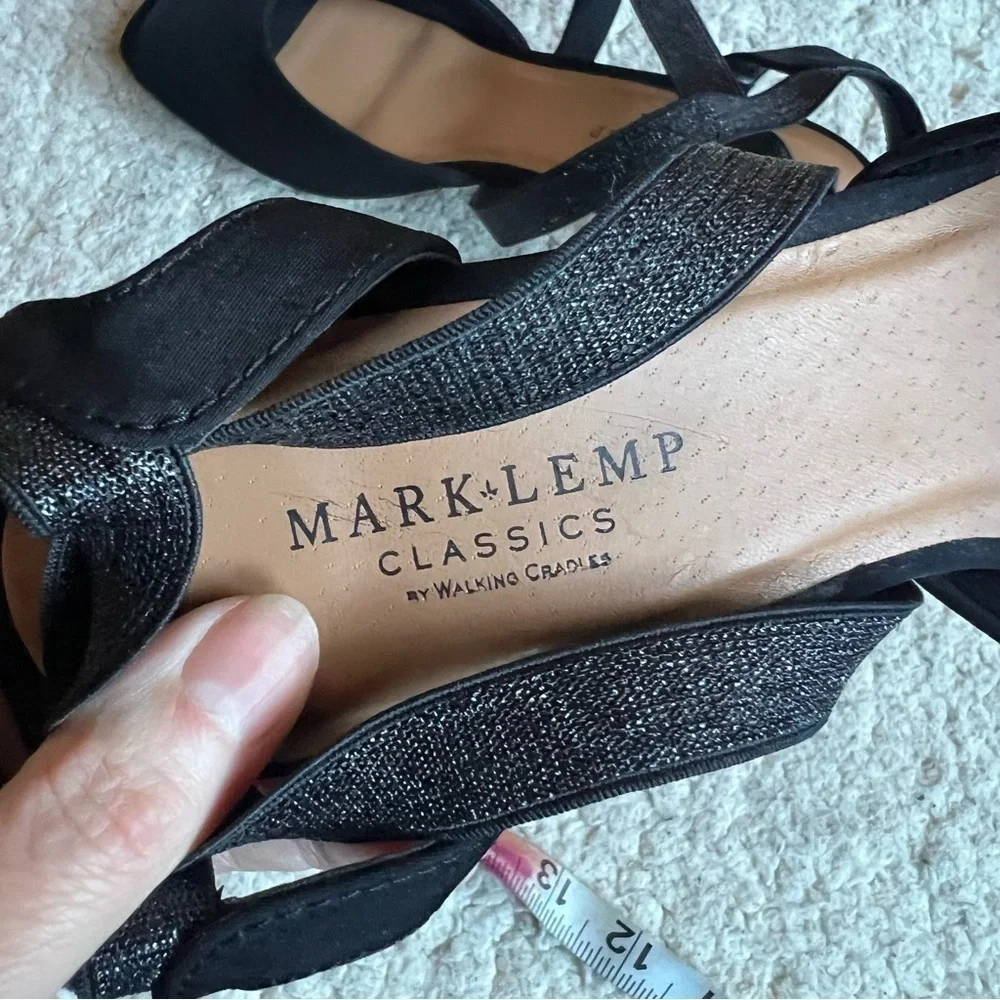 Mark Lemp Classics Elastic Criss Cross Straps Peep Toe Kitten Heel Size 8N